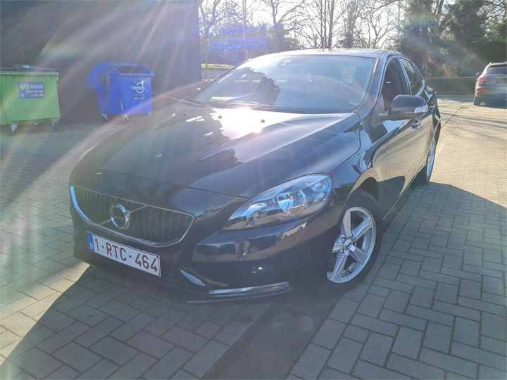 VOLVO V40 2017 yv1mv74l0h2423170