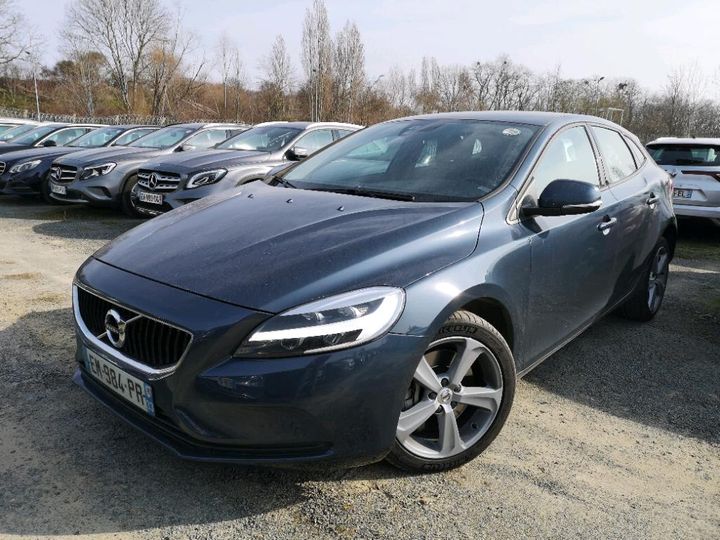 VOLVO V40 2017 yv1mv74l0h2433343