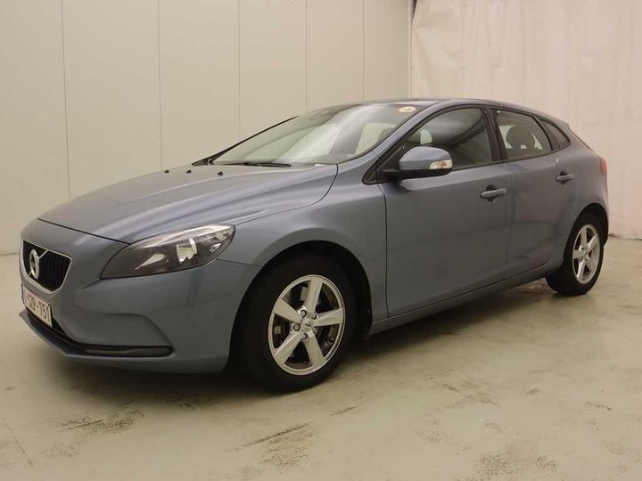 VOLVO V40 2017 yv1mv74l0j2462292