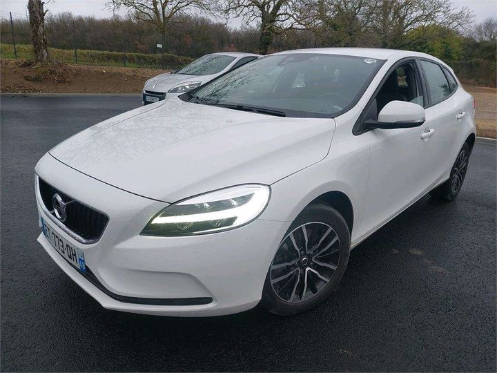 VOLVO V40 2018 yv1mv74l0j2498743