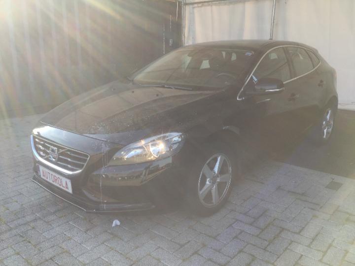 VOLVO V40 HATCHBACK 2015 yv1mv74l1g2277760