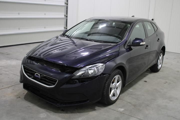 VOLVO V40 HATCHBACK 2015 yv1mv74l1g2301140