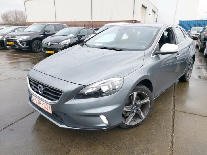 VOLVO V40 2015 yv1mv74l1g2314705