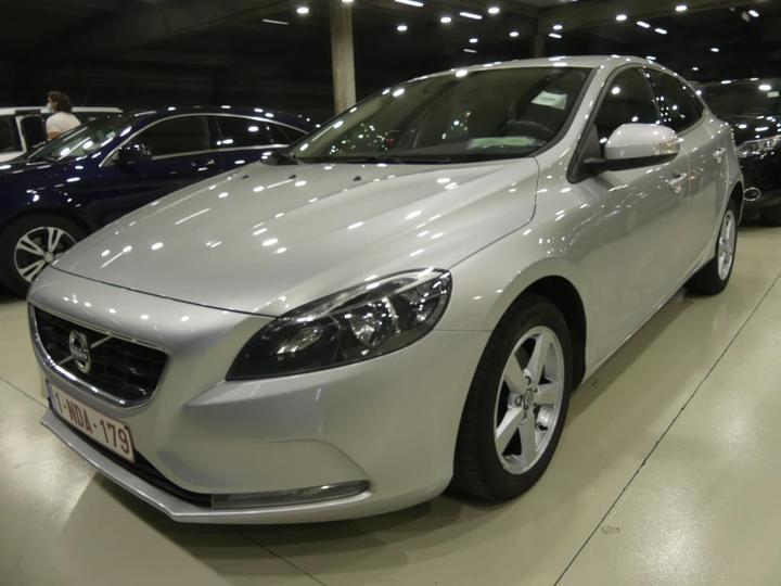 VOLVO V40 2016 yv1mv74l1g2323463