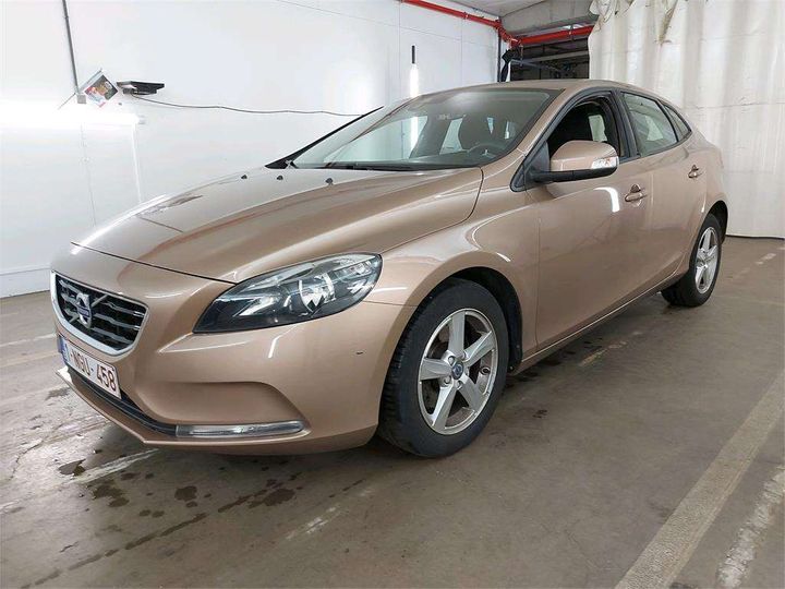 VOLVO V40 2016 yv1mv74l1g2331191