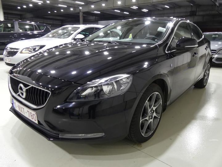 VOLVO V40 2016 yv1mv74l1h2362260