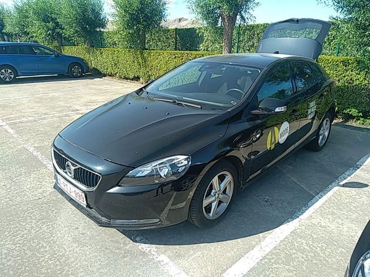 VOLVO V40 2016 yv1mv74l1h2388479