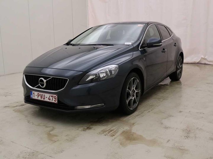 VOLVO V40 2016 yv1mv74l1h2392270