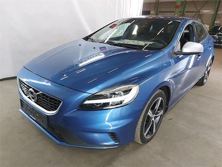 VOLVO V40 DIESEL - 2016 2016 yv1mv74l1h2393593