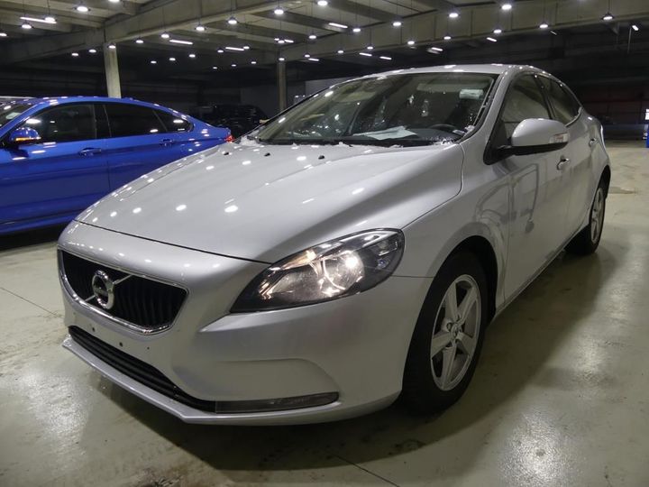 VOLVO V40 - 2016 2016 yv1mv74l1h2398963