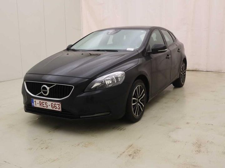 VOLVO V40 2016 yv1mv74l1h2406273