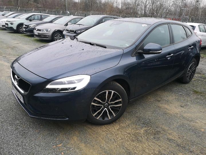 VOLVO V40 2016 yv1mv74l1h2408795