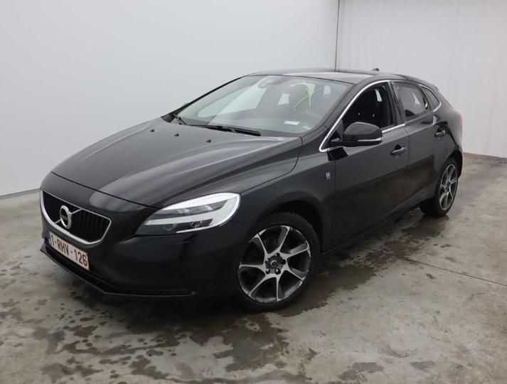 VOLVO V40 FL&#3916 2017 yv1mv74l1h2412858