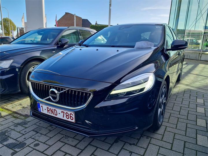 VOLVO V40 2017 yv1mv74l1h2413431