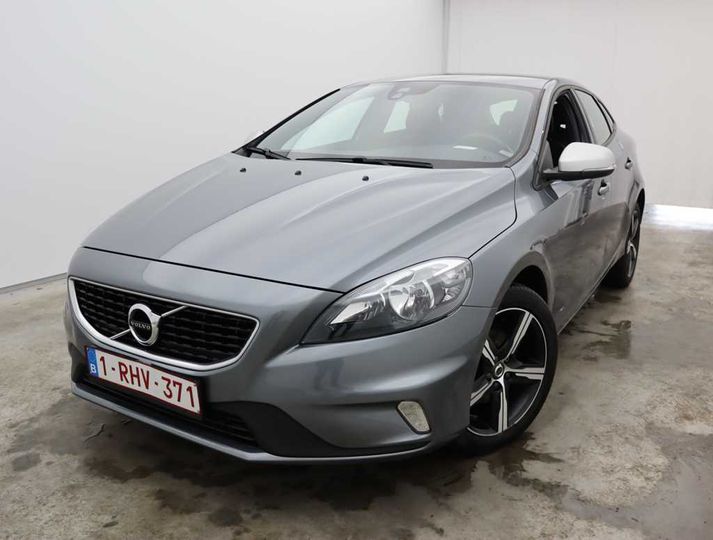 VOLVO V40 FL&#3916 2017 yv1mv74l1h2414029