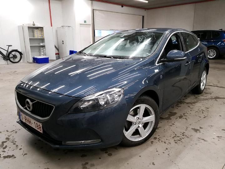 VOLVO V40 2016 yv1mv74l1h2415183