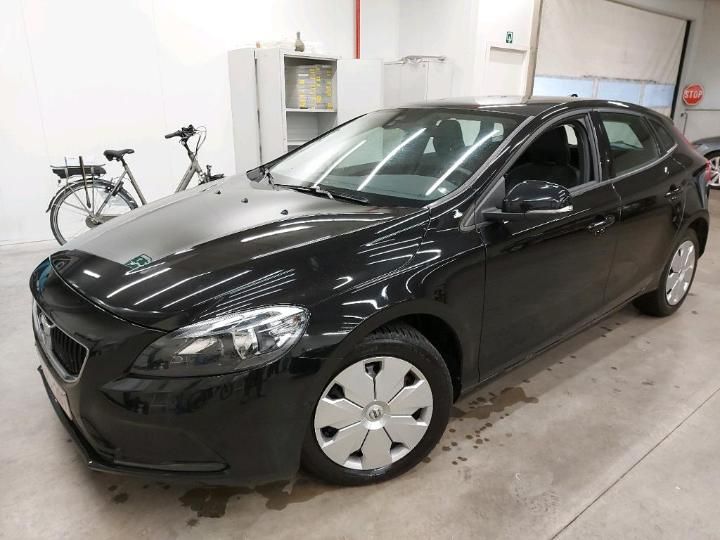 VOLVO V40 2017 yv1mv74l1h2419337