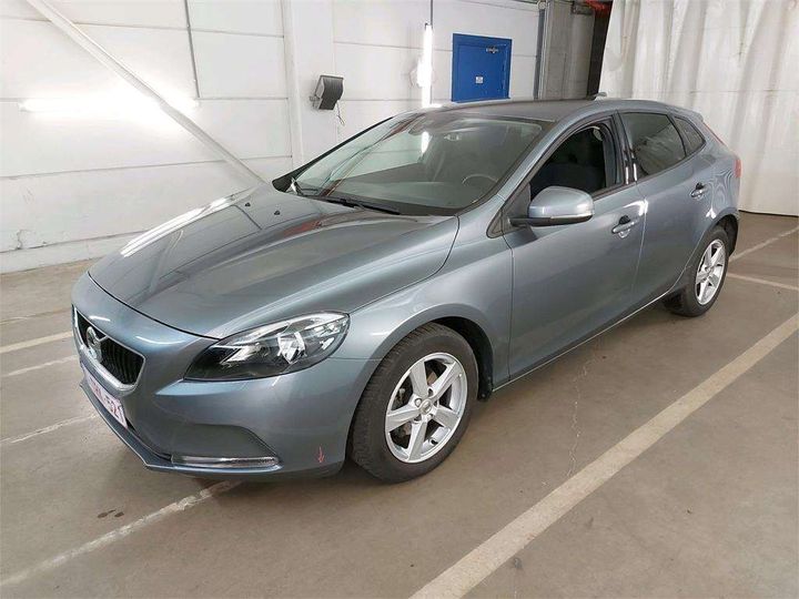 VOLVO V40 2018 yv1mv74l1h2421369