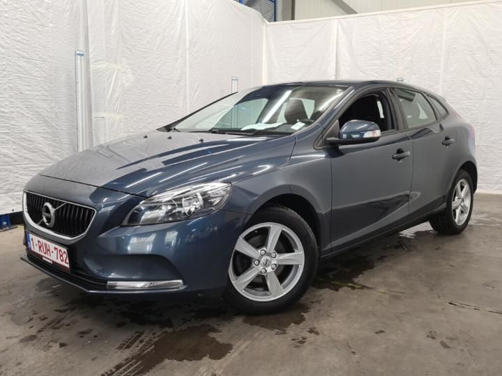 VOLVO V40 2017 yv1mv74l1h2426506