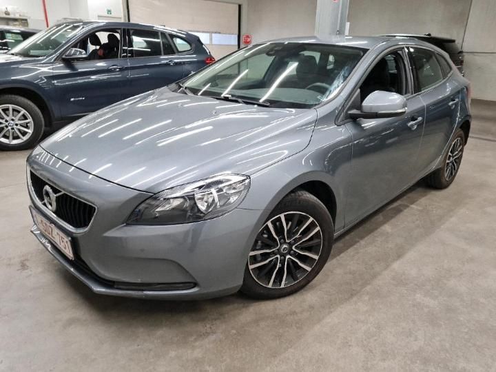 VOLVO V40 2017 yv1mv74l1h2440234