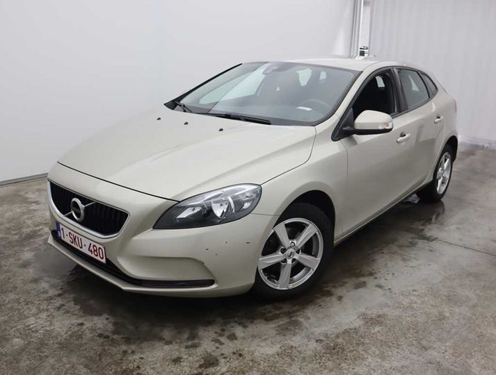 VOLVO V40 FL&#3916 2017 yv1mv74l1j2445626