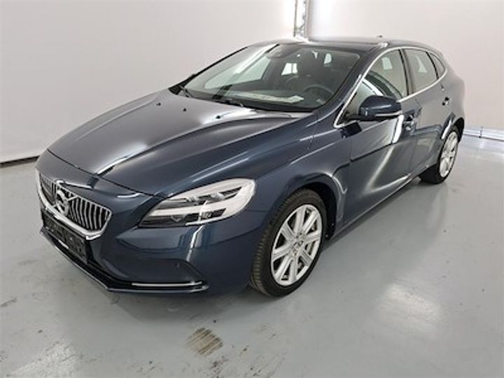 VOLVO V40 DIESEL - 2016 2017 yv1mv74l1j2447877