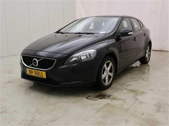 VOLVO V40 2017 yv1mv74l1j2453353