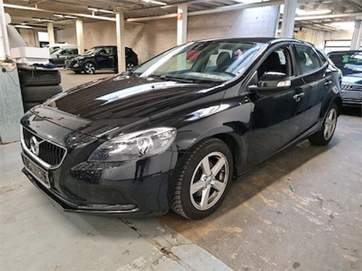 VOLVO V40 DIESEL - 2016 2017 yv1mv74l1j2461013