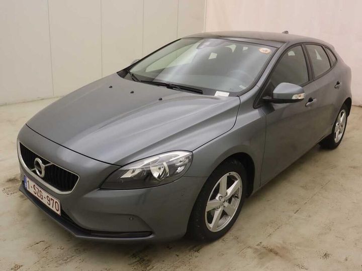 VOLVO V40 2017 yv1mv74l1j2461071