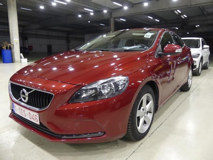 VOLVO V40 - 2016 2017 yv1mv74l1j2473679