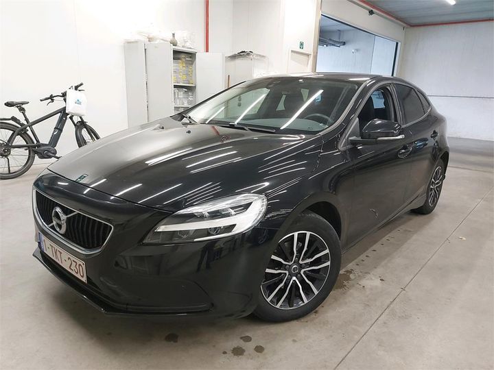 VOLVO V40 2017 yv1mv74l1j2485678