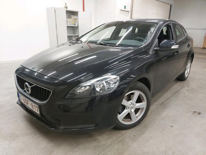 VOLVO V40 2018 yv1mv74l1j2513886