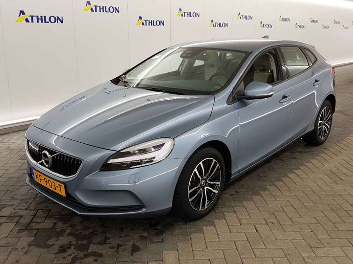 VOLVO V40 2016 yv1mv7980h2381676