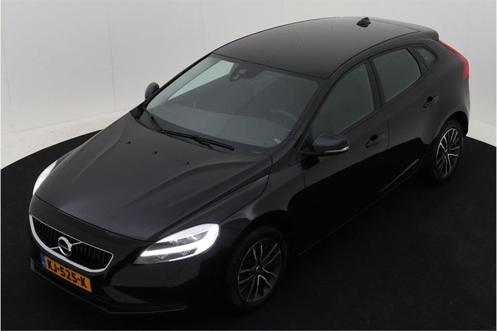 VOLVO V40 2016 yv1mv7980h2389407