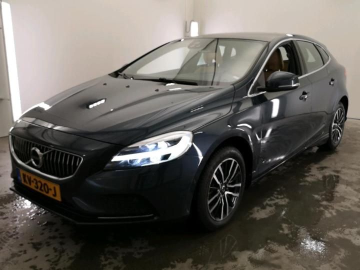 VOLVO V40 2016 yv1mv7980h2405875