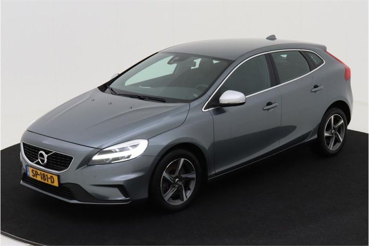 VOLVO V40 2018 yv1mv7980j2515507