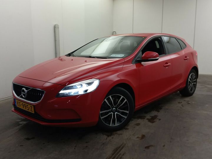 VOLVO V40 2016 yv1mv7981h2382099