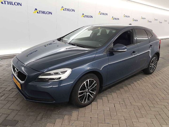 VOLVO V40 2017 yv1mv7981h2431237