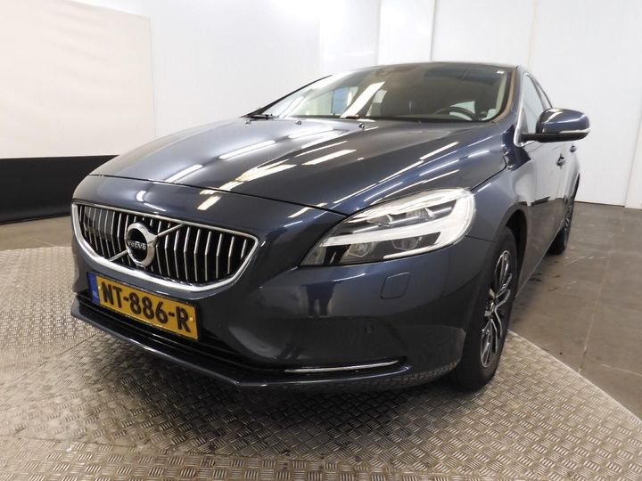 VOLVO V40 2017 yv1mv7981h2439558