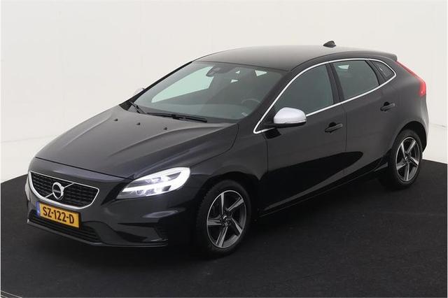 VOLVO V40 2018 yv1mv7981j2506234