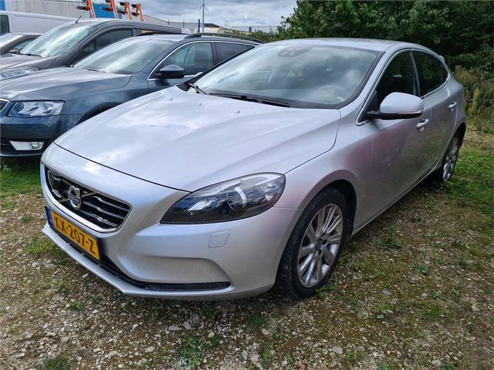 VOLVO V40 CROSS COUNTRY 2016 yv1mv79l0g2338384