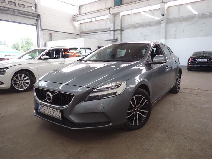 VOLVO V40 2017 yv1mv79l0h2409126