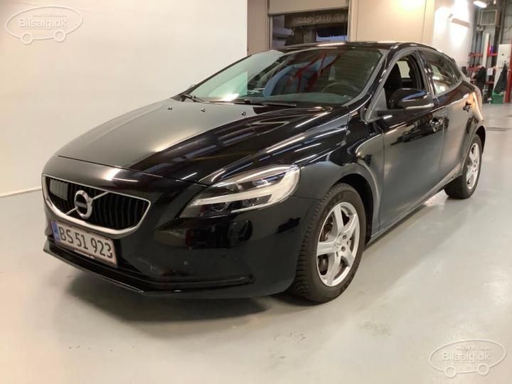 VOLVO V40 HATCHBACK 2017 yv1mv79l0j2464346