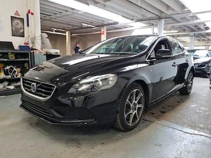 VOLVO V40 D3 2016 yv1mv79l1g2331708