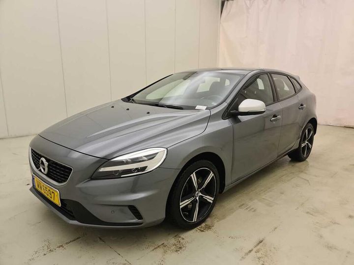 VOLVO V40 2017 yv1mv79l1h2367895