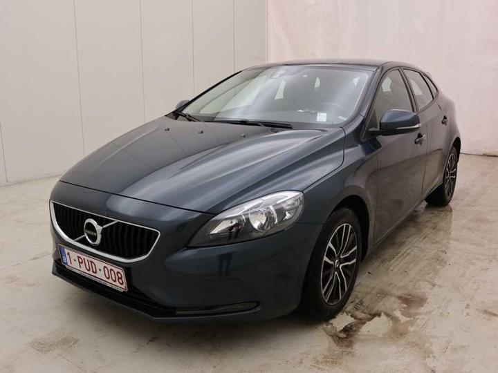 VOLVO V40 2016 yv1mv79l1h2390283