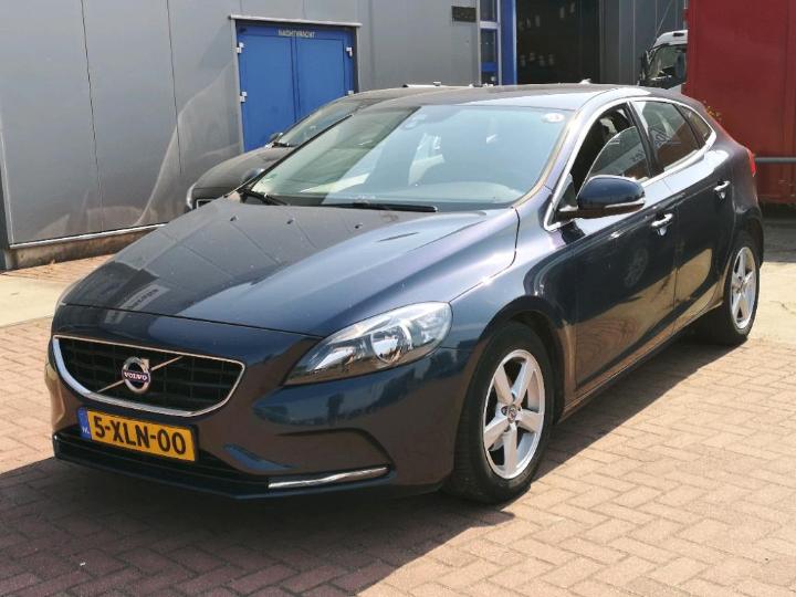 VOLVO V40 2014 yv1mv8431f2189599