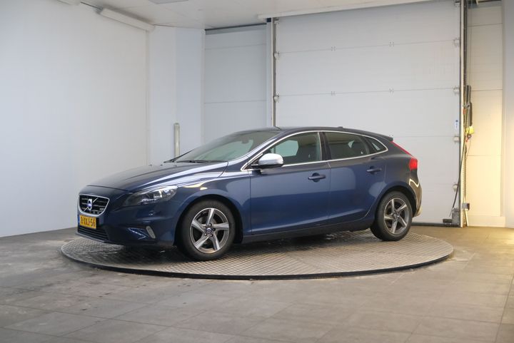 VOLVO V40 2014 yv1mv8431f2207706