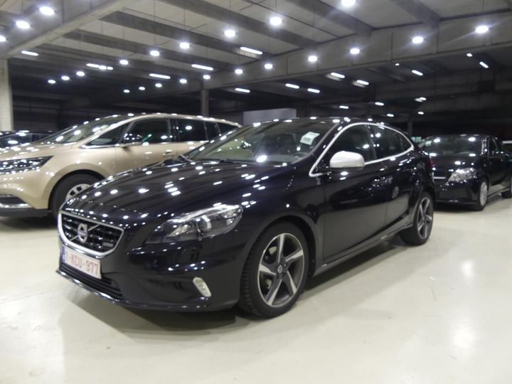 VOLVO V40 2015 yv1mv8461f2245908