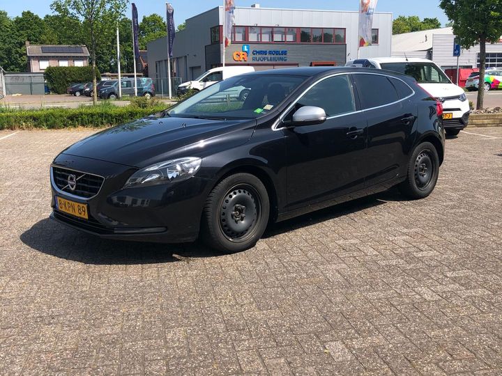 VOLVO V40 2013 yv1mv8481d2036795